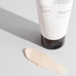 USU Cleansing & Exfoliating Foam 120ml